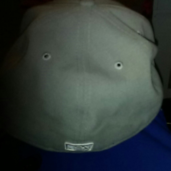 Baseball hat - Picture 2 of 2